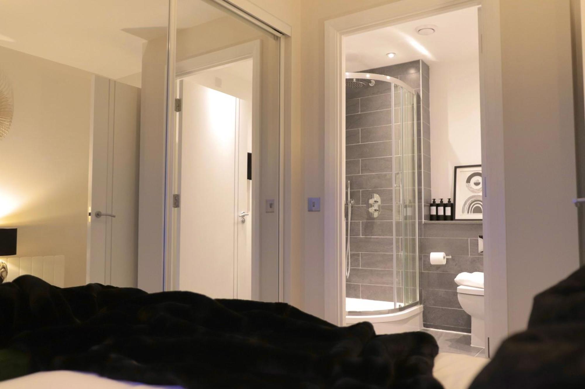 2Br Luxury Flat Belfast City Centre , Free Snacks & Free Netflix Ngoại thất bức ảnh